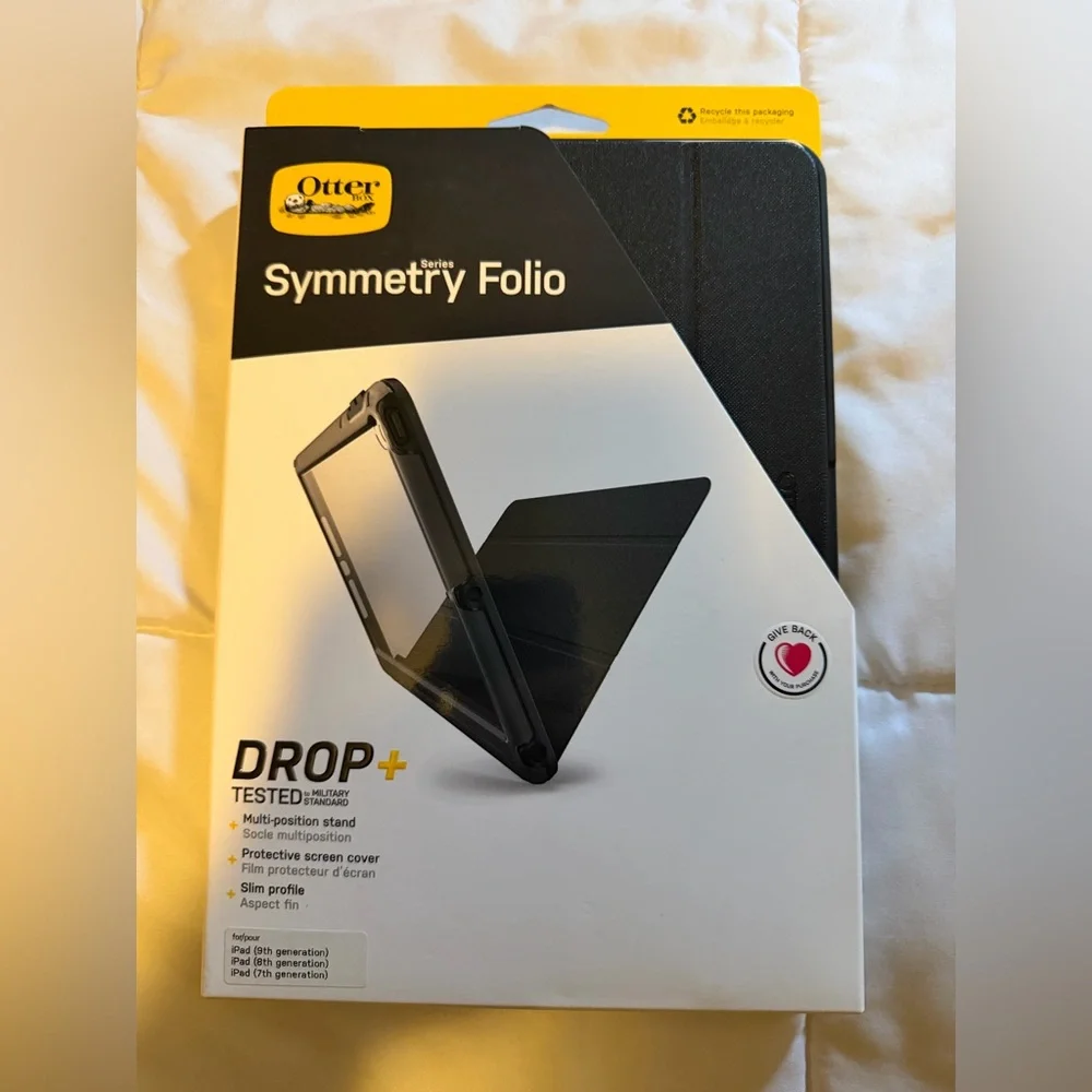 OtterBox Symmetry Folio Apple iPad 10.2 (7th/8th/9th Gen) Case Black – BRAND NEW